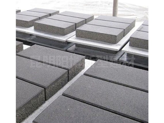 水泥制品在道路建設(shè)中的優(yōu)勢有哪些？云南陽博水泥制品廠家分享